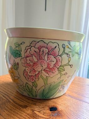 Grandmillenial Chinoiserie Floral Ceramic Planter - Pink & Green Peony Design